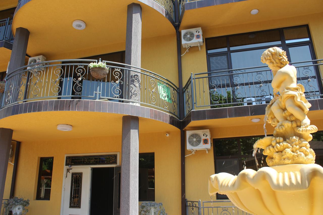 Коралл - Coral Sea Hotel Gantiadi Exterior foto